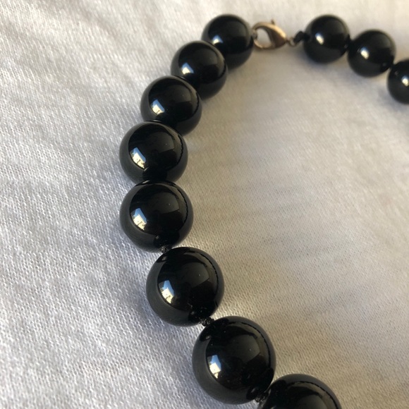 Black Ceramic Beaded Necklace - Picture 5 of 6